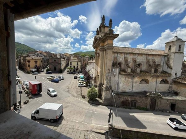 appartamento in vendita a Viterbo in zona Bagnaia