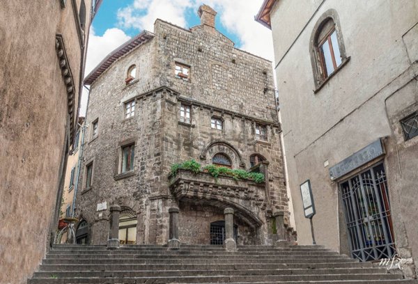 appartamento in vendita a Viterbo in zona Centro Città