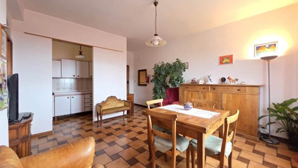 appartamento in vendita a Viterbo in zona La Quercia