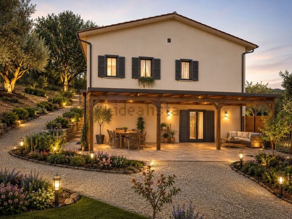 casa indipendente in vendita a Viterbo