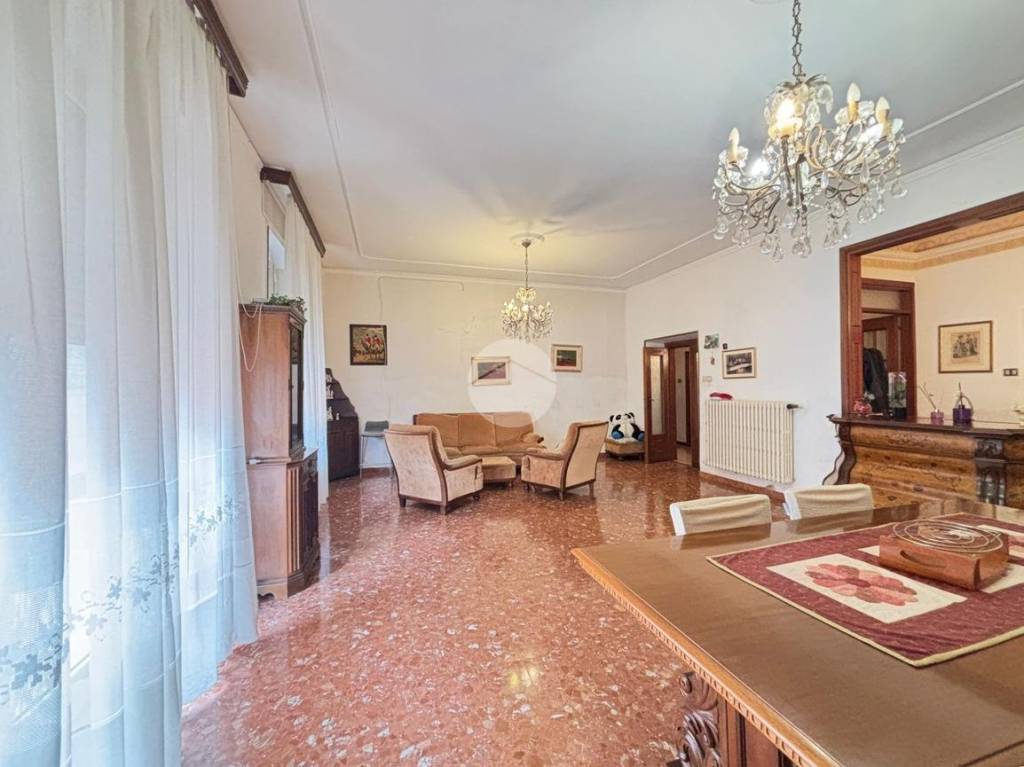 appartamento in vendita a Viterbo in zona La Quercia