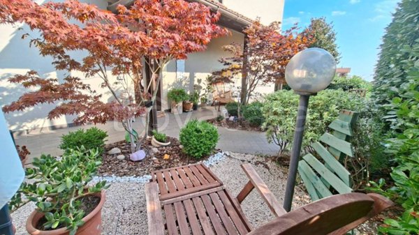 casa indipendente in vendita a Viterbo in zona San Martino al Cimino