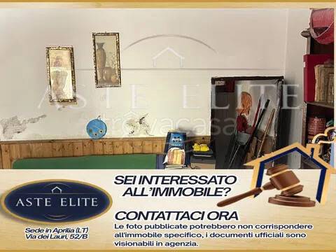 appartamento in vendita a Viterbo in zona Fastello