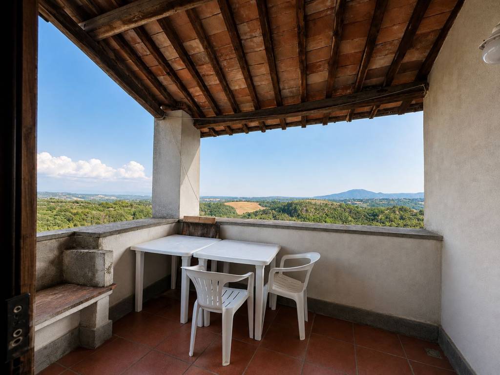 casa indipendente in vendita a Viterbo in zona Roccalvecce