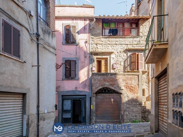 appartamento in vendita a Viterbo in zona Centro Città