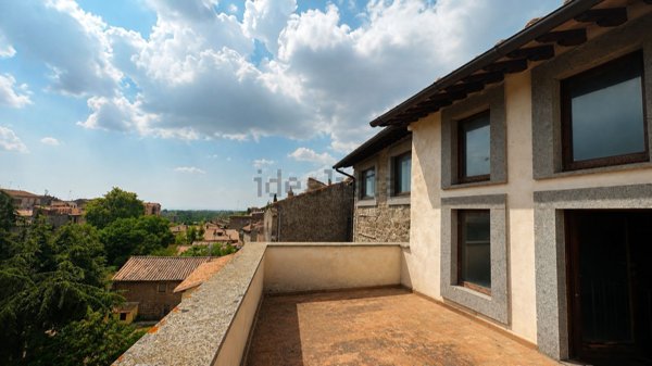 appartamento in vendita a Viterbo in zona Centro Città