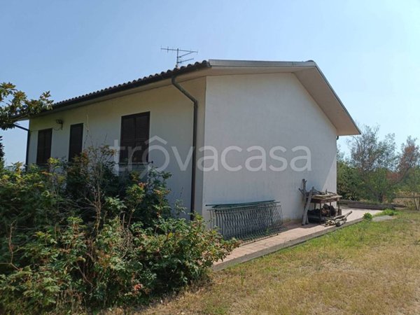 casa indipendente in vendita a Viterbo in zona Castel d'Asso