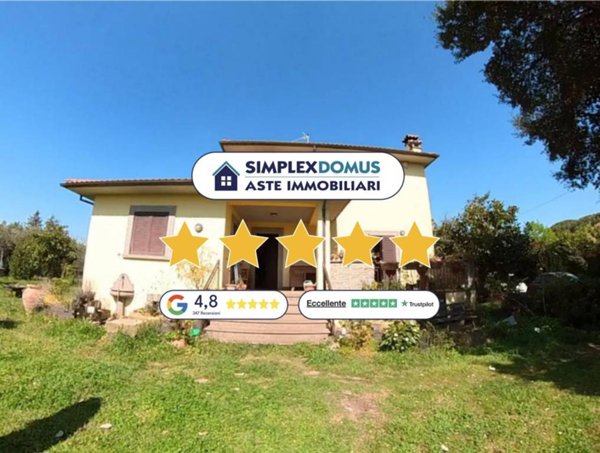 casa indipendente in vendita a Viterbo