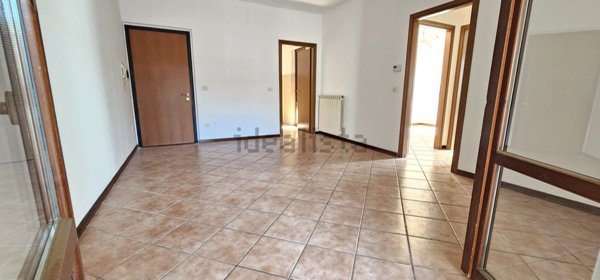 appartamento in vendita a Viterbo in zona La Quercia