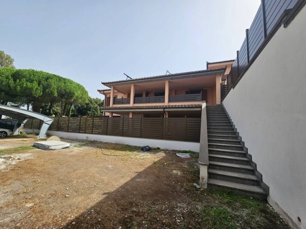 appartamento in vendita a Viterbo in zona Tobia