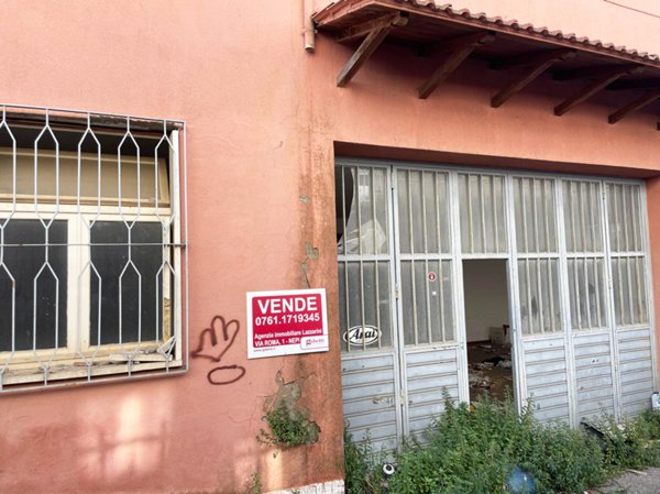 appartamento in vendita a Viterbo in zona La Quercia
