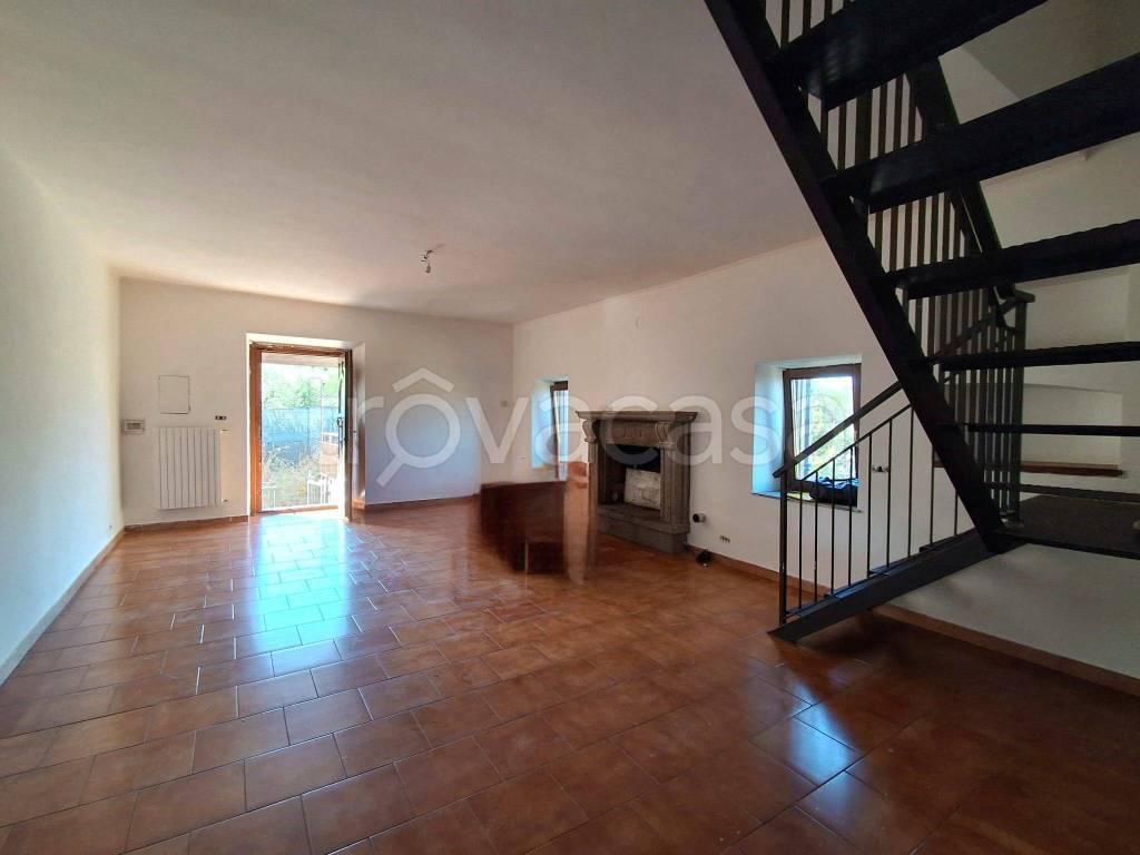 appartamento in vendita a Viterbo in zona Grotte Santo Stefano