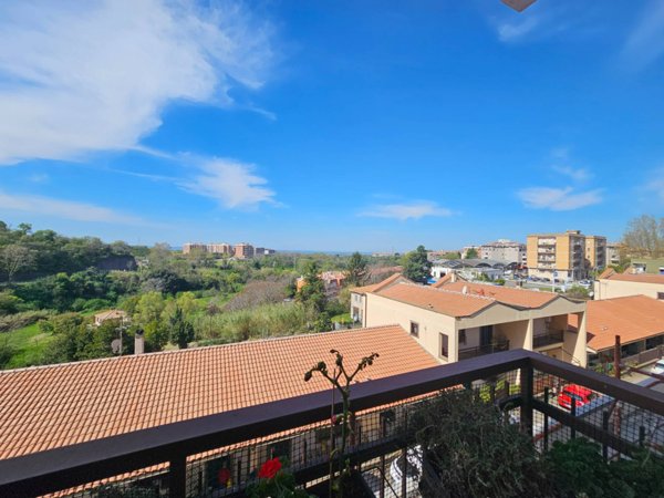 appartamento in vendita a Viterbo in zona La Quercia