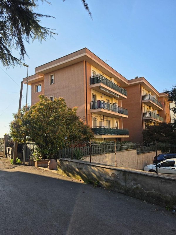 appartamento in vendita a Viterbo in zona La Quercia