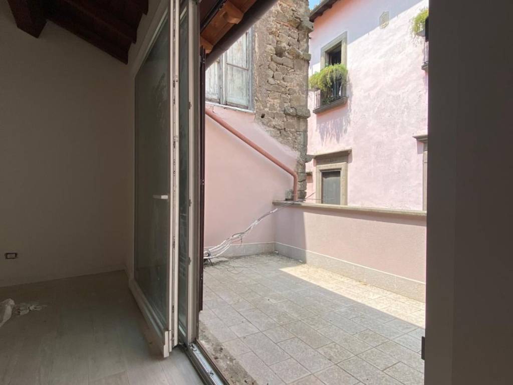 casa indipendente in vendita a Viterbo in zona Centro Città