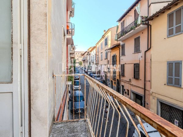 appartamento in vendita a Viterbo in zona Centro Città