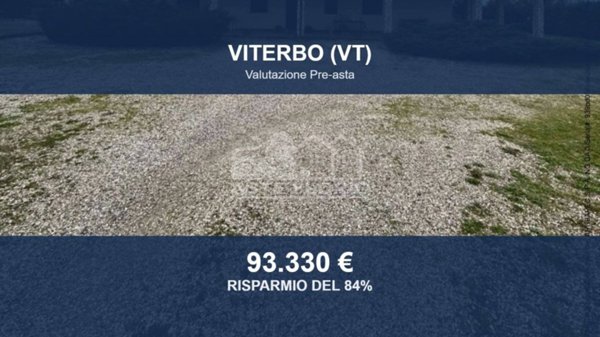 casa indipendente in vendita a Viterbo