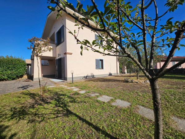 villetta a schiera in vendita a Viterbo in zona La Quercia