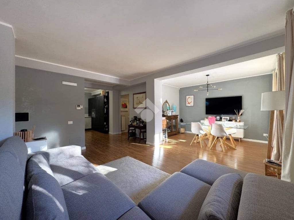 appartamento in vendita a Viterbo in zona La Quercia
