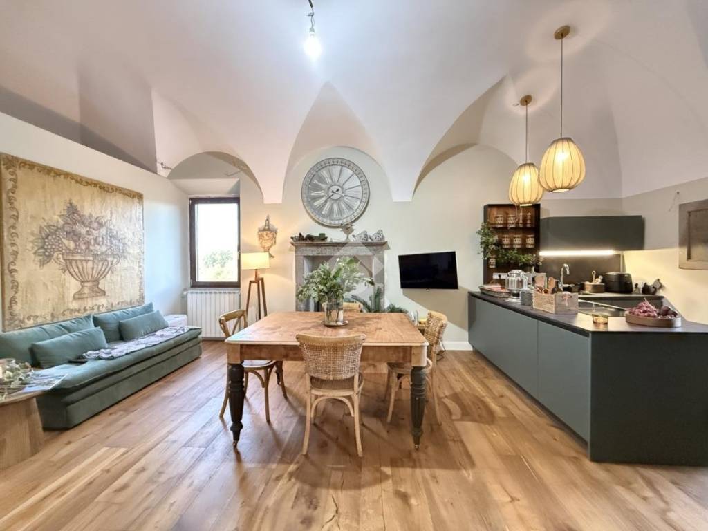 appartamento in vendita a Viterbo
