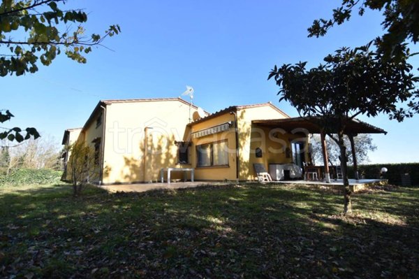 casa indipendente in vendita a Vitorchiano