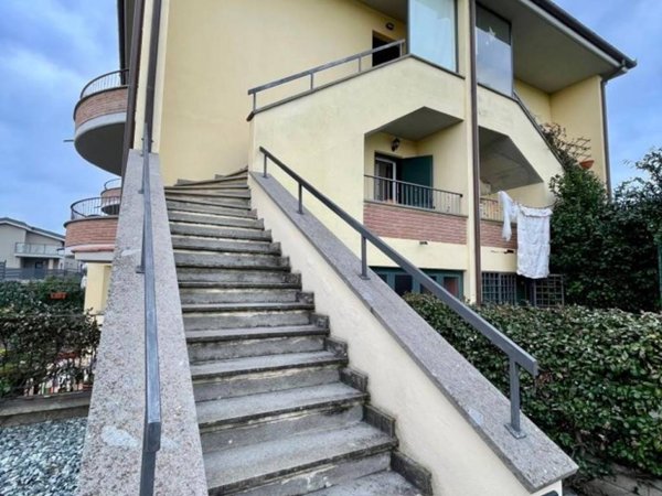 appartamento in vendita a Vitorchiano in zona Paparano