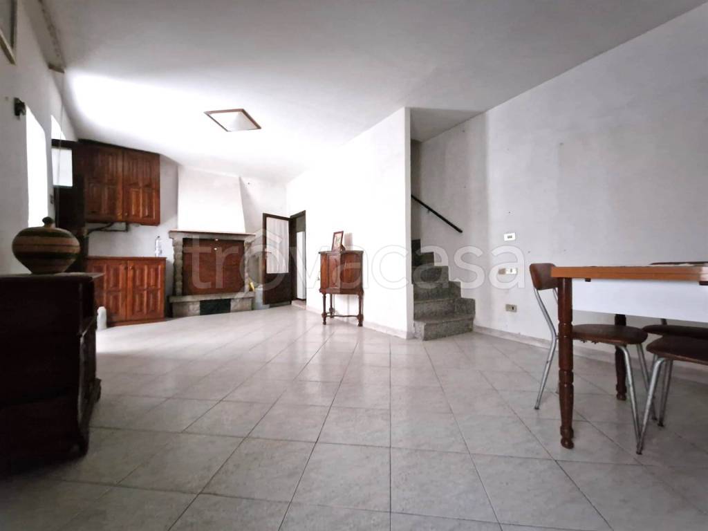 casa indipendente in vendita a Vitorchiano