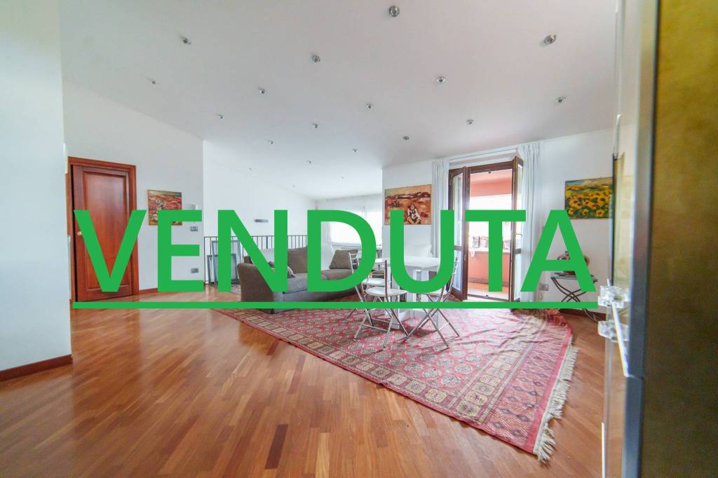 appartamento in vendita a Vitorchiano in zona Paparano