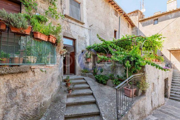 appartamento in vendita a Vitorchiano