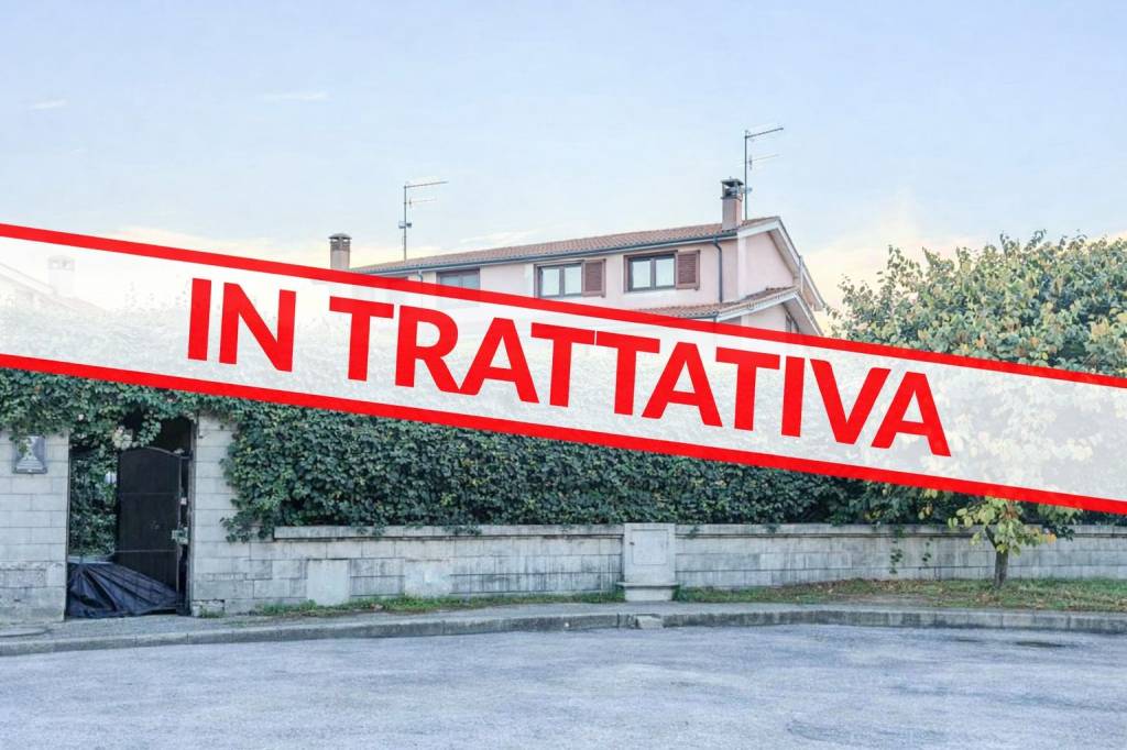 casa indipendente in vendita a Vitorchiano in zona Paparano