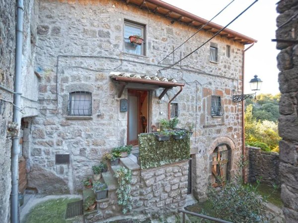 appartamento in vendita a Vitorchiano