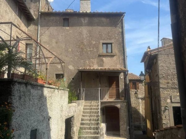 appartamento in vendita a Vitorchiano