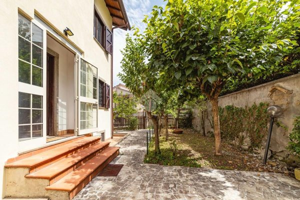 appartamento in vendita a Vitorchiano