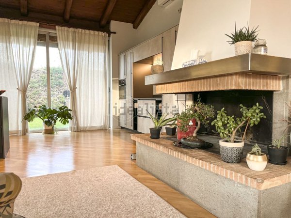 casa indipendente in vendita a Vitorchiano