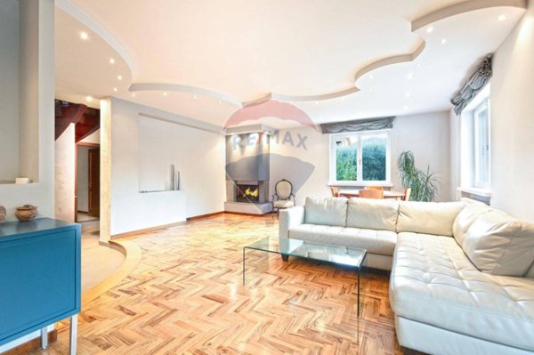 casa indipendente in vendita a Vitorchiano