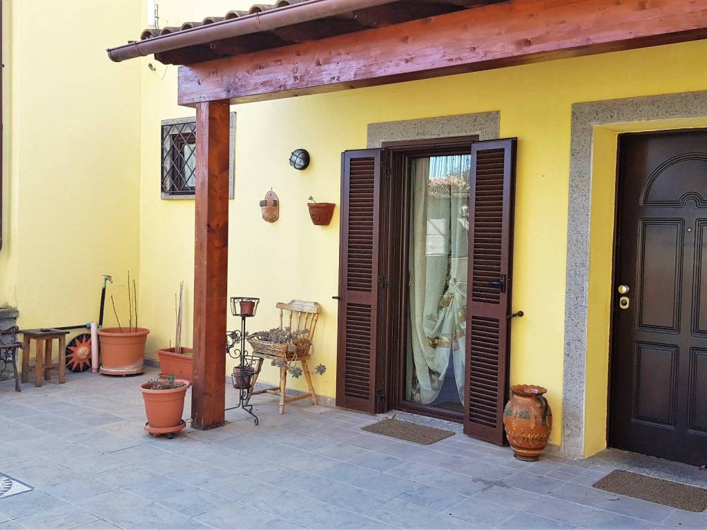 appartamento in vendita a Vitorchiano in zona Paparano