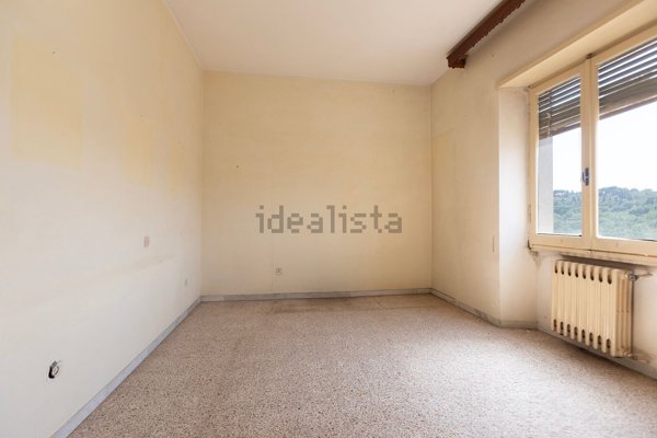 casa indipendente in vendita a Vitorchiano in zona Paparano