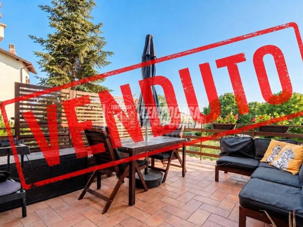appartamento in vendita a Vitorchiano in zona Paparano