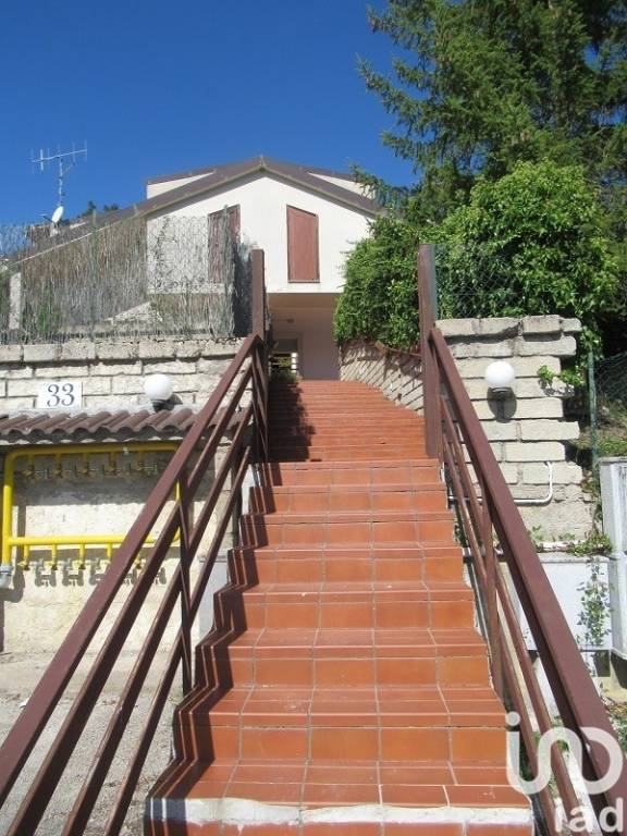 casa indipendente in vendita ad Amatrice