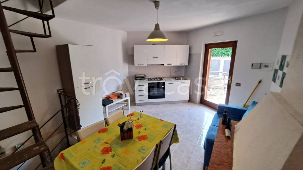 casa indipendente in vendita ad Amatrice