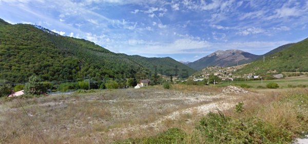 casa indipendente in vendita ad Antrodoco