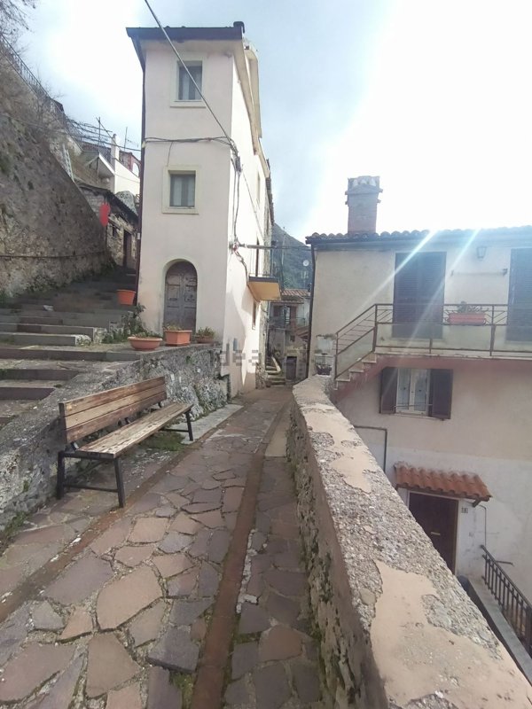 appartamento in vendita ad Ascrea