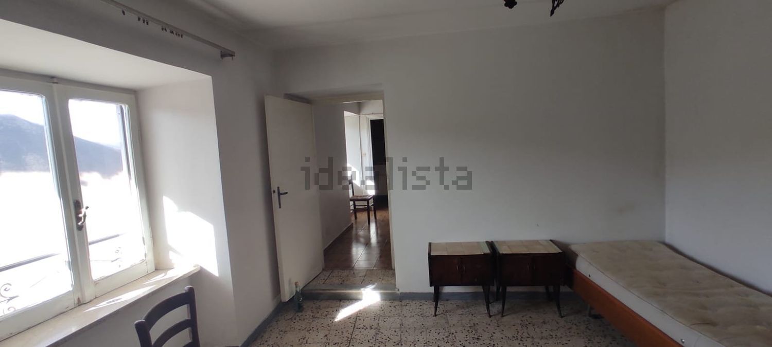 appartamento in vendita ad Ascrea in zona Ascrea