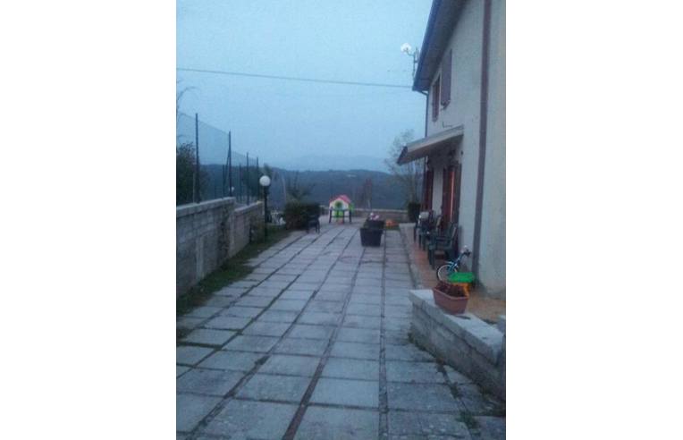 casa indipendente in vendita a Belmonte in Sabina