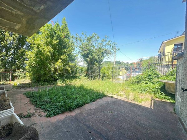 casa indipendente in vendita a Belmonte in Sabina