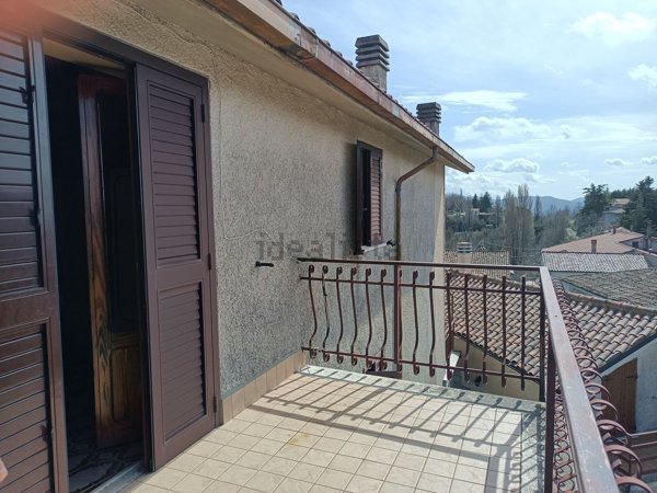 casa indipendente in vendita a Belmonte in Sabina