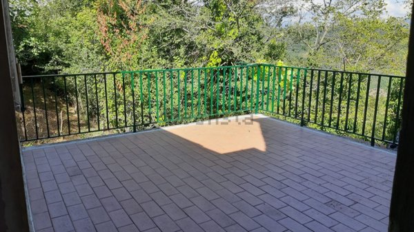 casale in vendita a Belmonte in Sabina