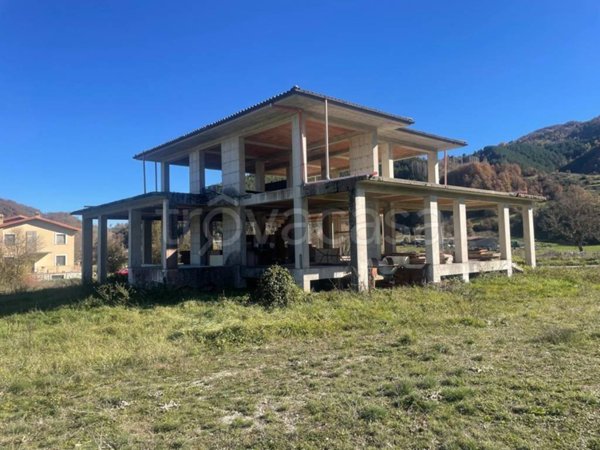 casa indipendente in vendita a Borbona