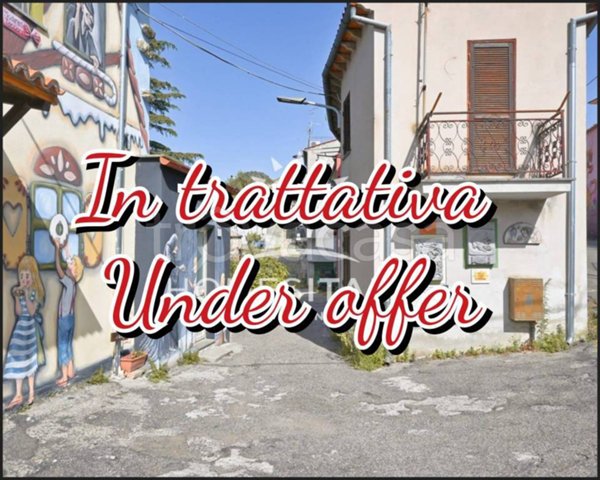 casa indipendente in vendita a Borgorose in zona Santo Stefano