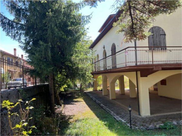 appartamento in vendita a Borgorose